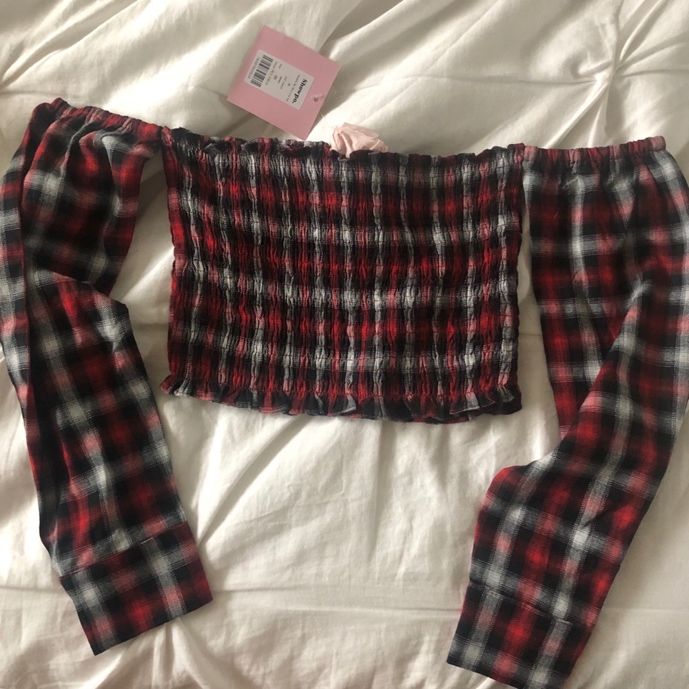 Showpiece Plaid Off-the-shoulder Top